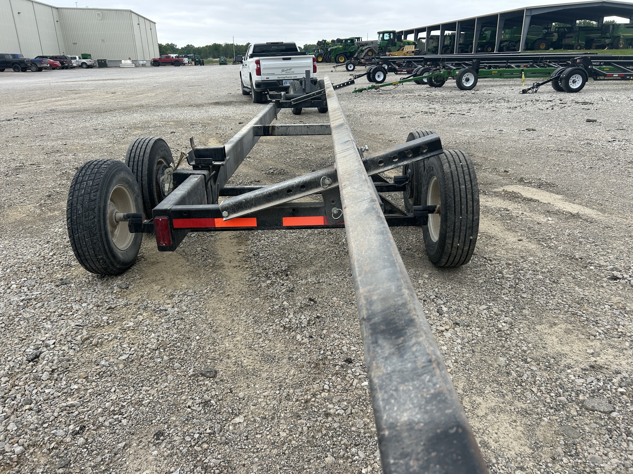   Duo Lift DLT37LT at Heritage Tractor in Adrian, MO