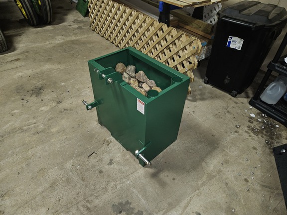 Photo of 2023 John Deere 1025R