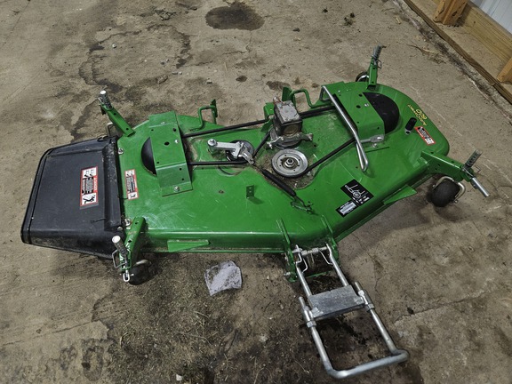 Photo of 2023 John Deere 1025R