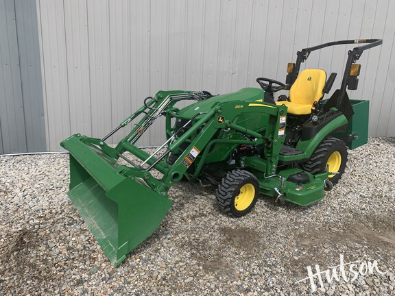 Photo of 2023 John Deere 1025R