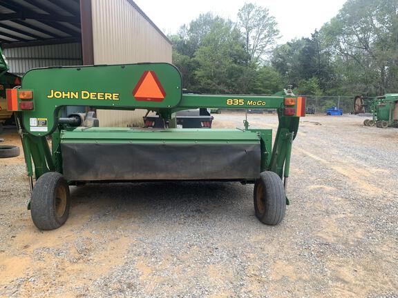 2017 John Deere 835 Photo 4