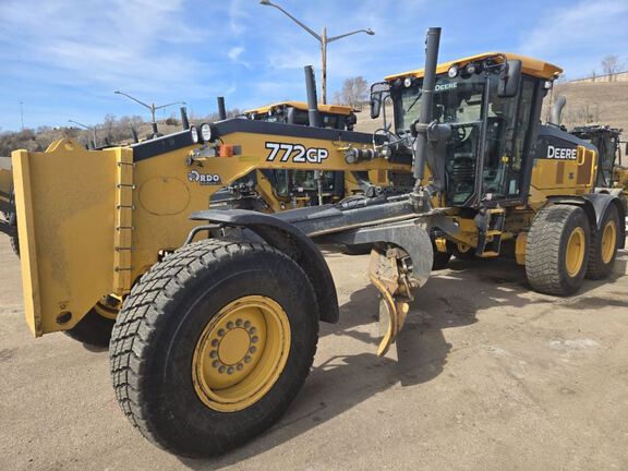 Photo of a 2018 John Deere 772G