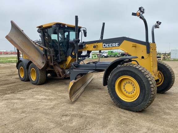 2021 John Deere 872G