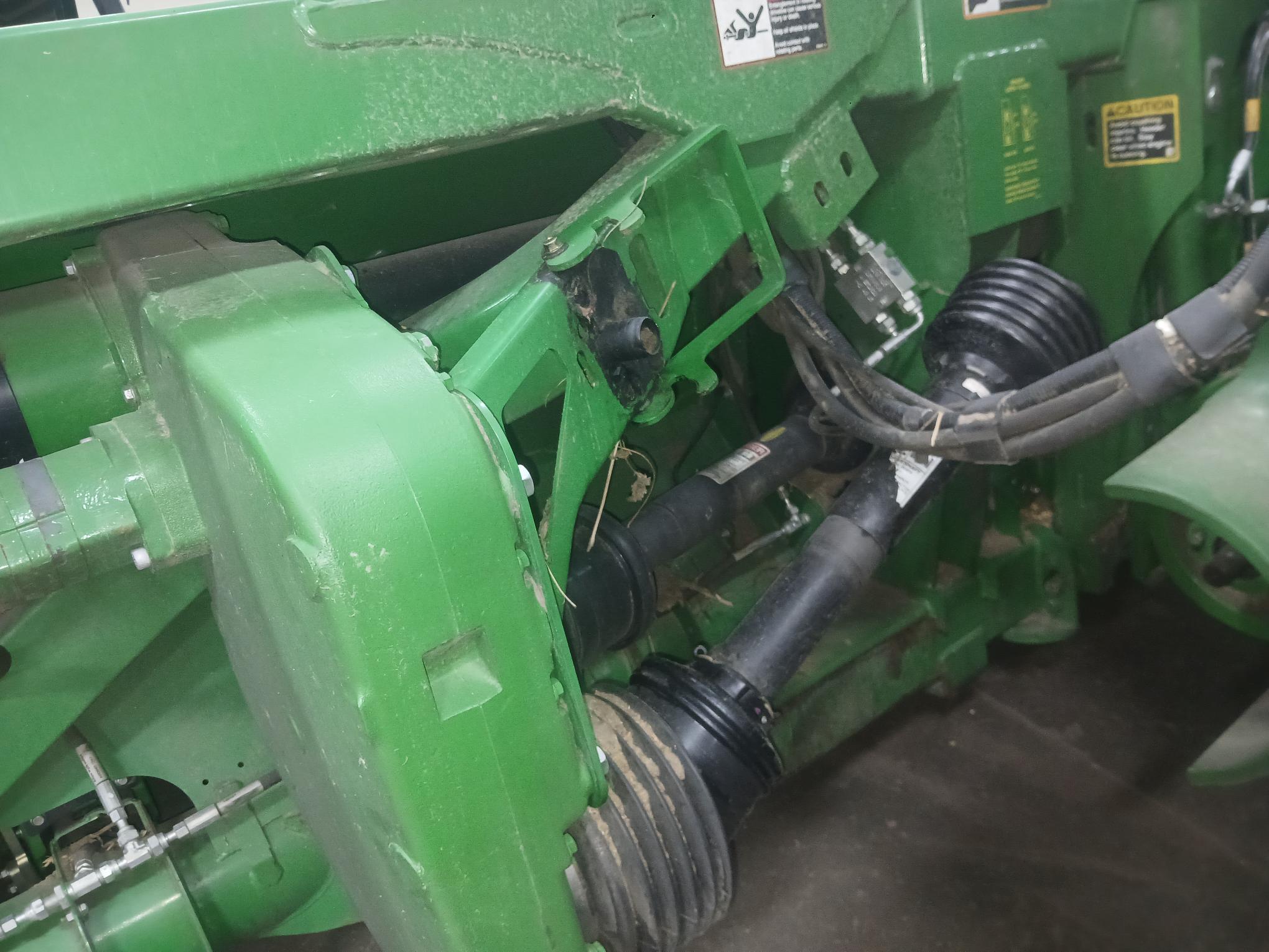 2014 John Deere 640FD Image 5