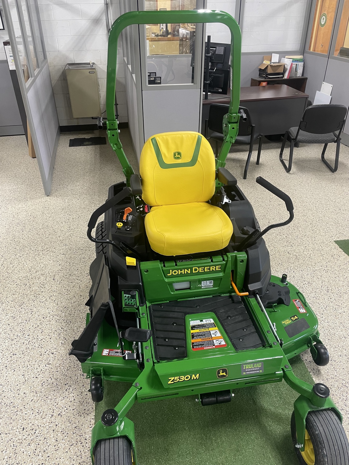2026 John Deere Z530M Image 1
