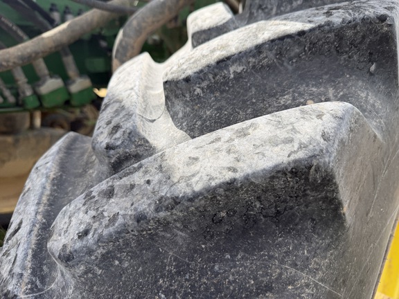 Photo of 2023 John Deere 410R