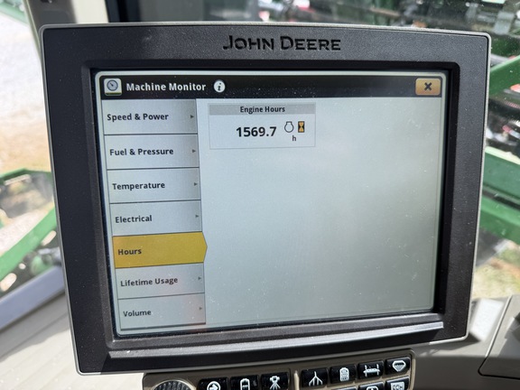 Photo of 2023 John Deere 410R