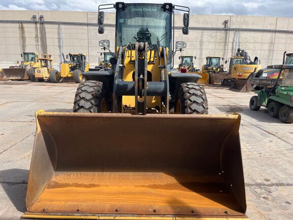 2020 John Deere 344L