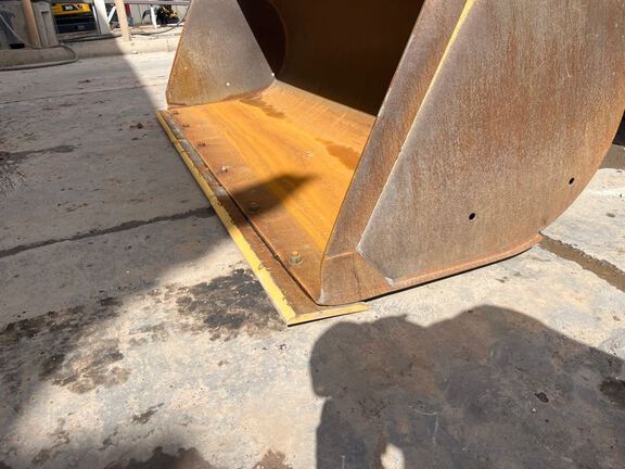 2020 John Deere 344L