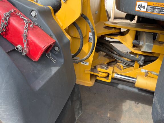 2020 John Deere 344L