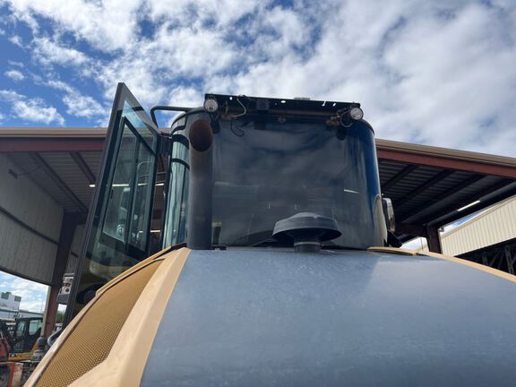 2020 John Deere 344L