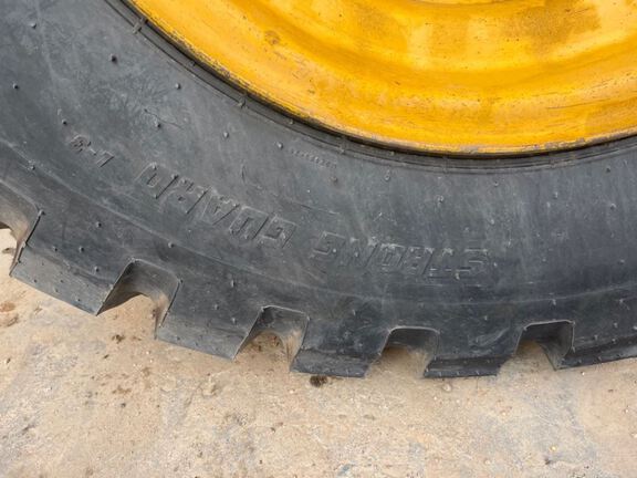 2020 John Deere 344L