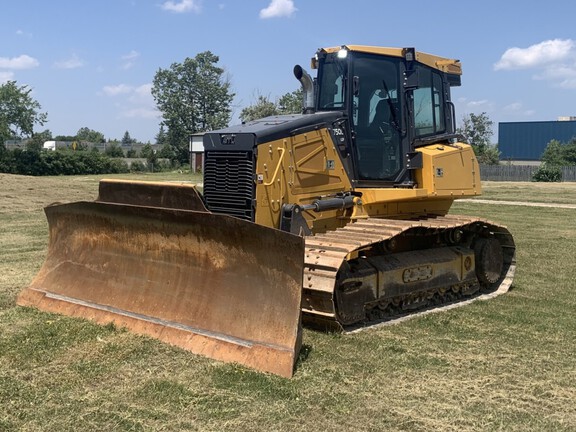 Photo of a 2020 John Deere 750L
