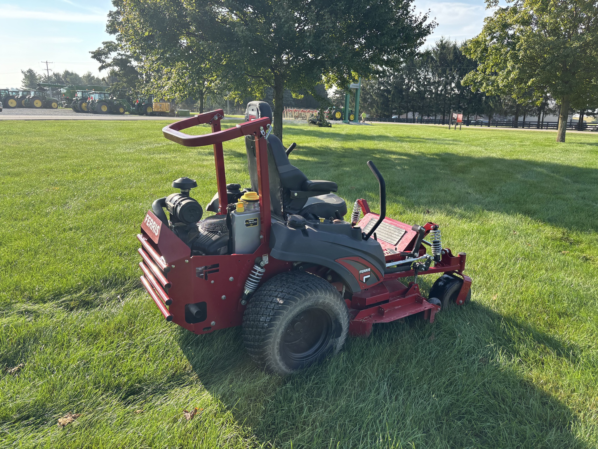Used 2021 Ferris ISX3300 40 OGS Zero Turn Mowers at Koenig Equipment in Urbana, OH - PhotoXL4