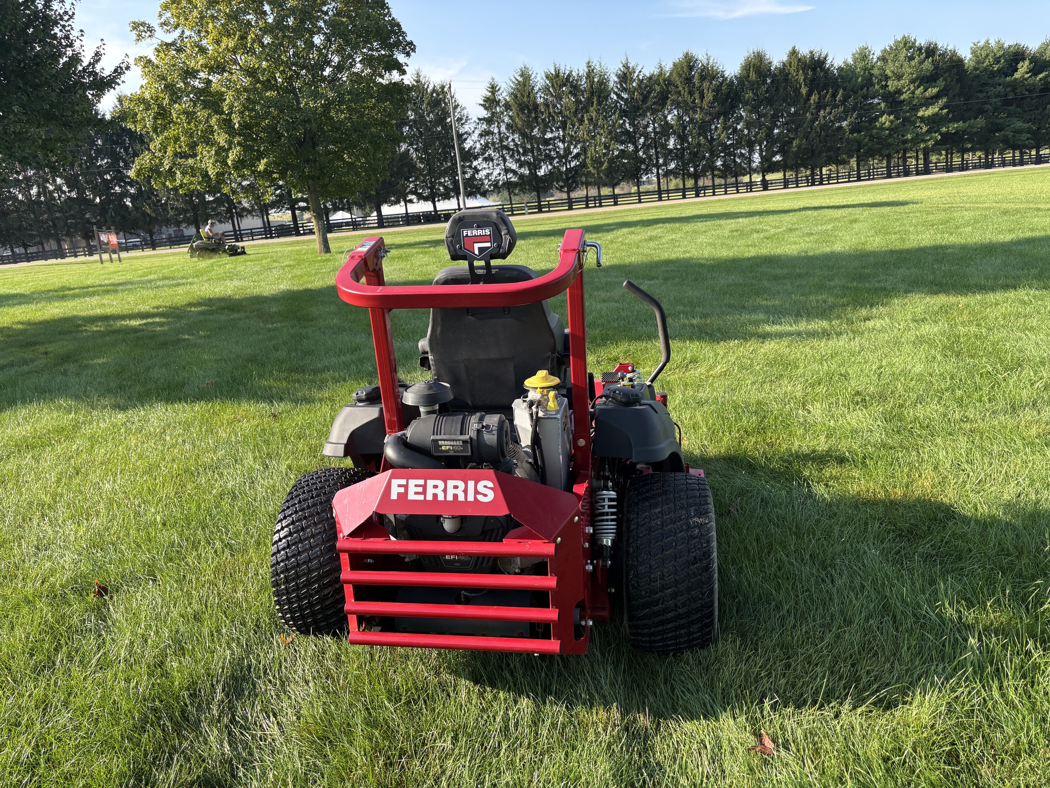 Used 2021 Ferris ISX3300 40 OGS Zero Turn Mowers at Koenig Equipment in Urbana, OH - PhotoXL5