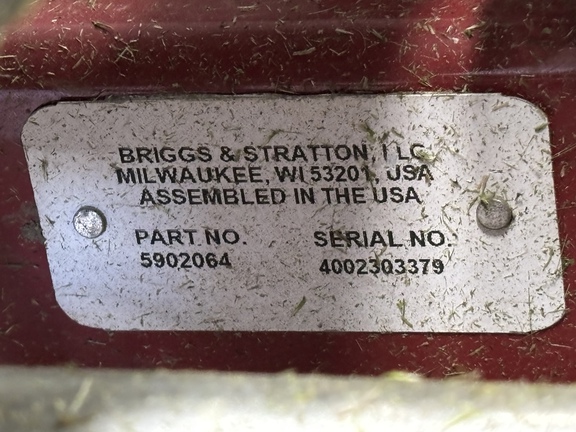 Used 2023 Ferris 5902064 / ISX3300 Zero Turn Mowers at Koenig Equipment in Urbana, OH - Photo24