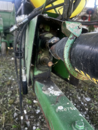 Photo of 2013 John Deere 3975