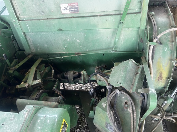 Photo of 2013 John Deere 3975