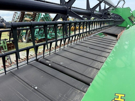 Photo of 2018 John Deere 640FD