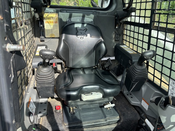 2018 Bobcat T740