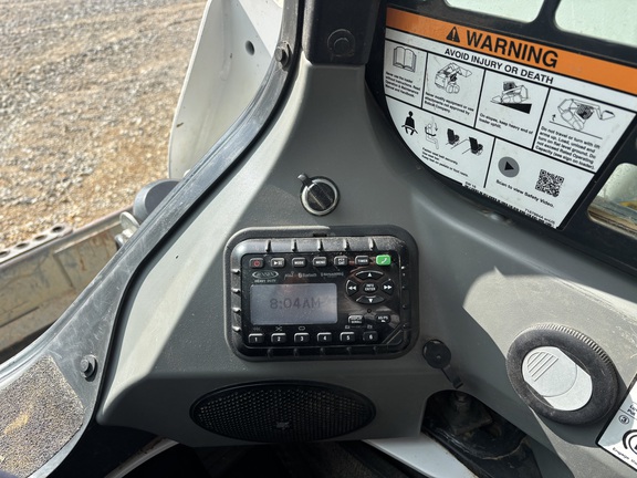 2018 Bobcat T740