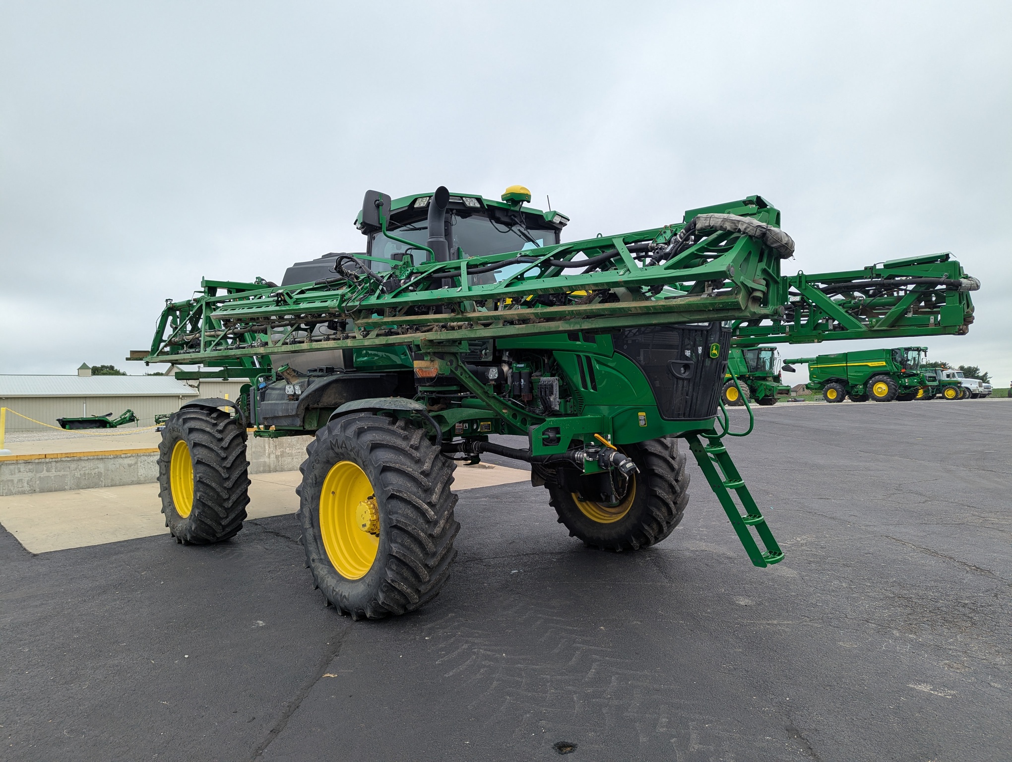 2022 John Deere 412R