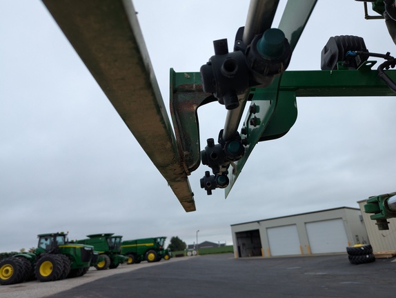 Photo of 2022 John Deere 412R