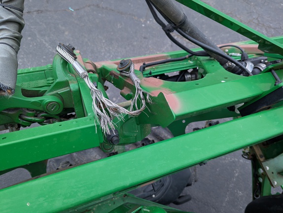 Photo of 2022 John Deere 412R