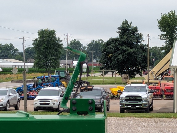 Photo of 2022 John Deere 412R