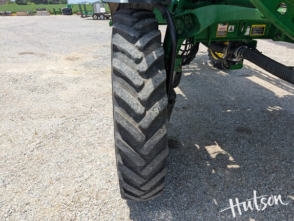 Photo of 2022 John Deere 412R