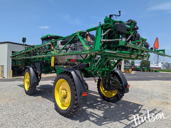 Photo of 2022 John Deere 412R