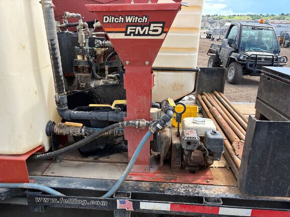 2012 Ditch Witch FM5