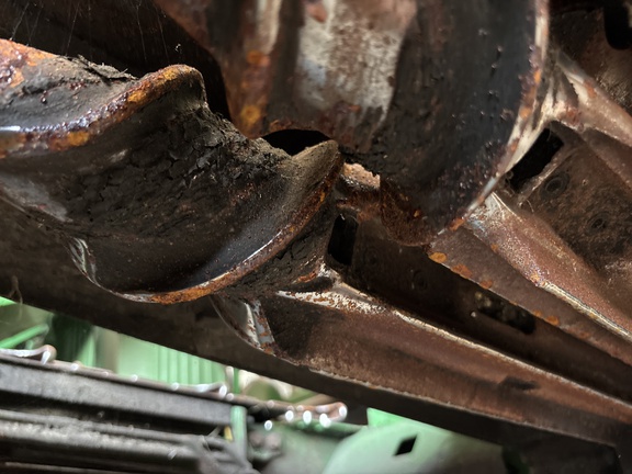 Used 1999 John Deere 893 Corn and Row Crop headers at Koenig Equipment in Anna, OH - Photo8