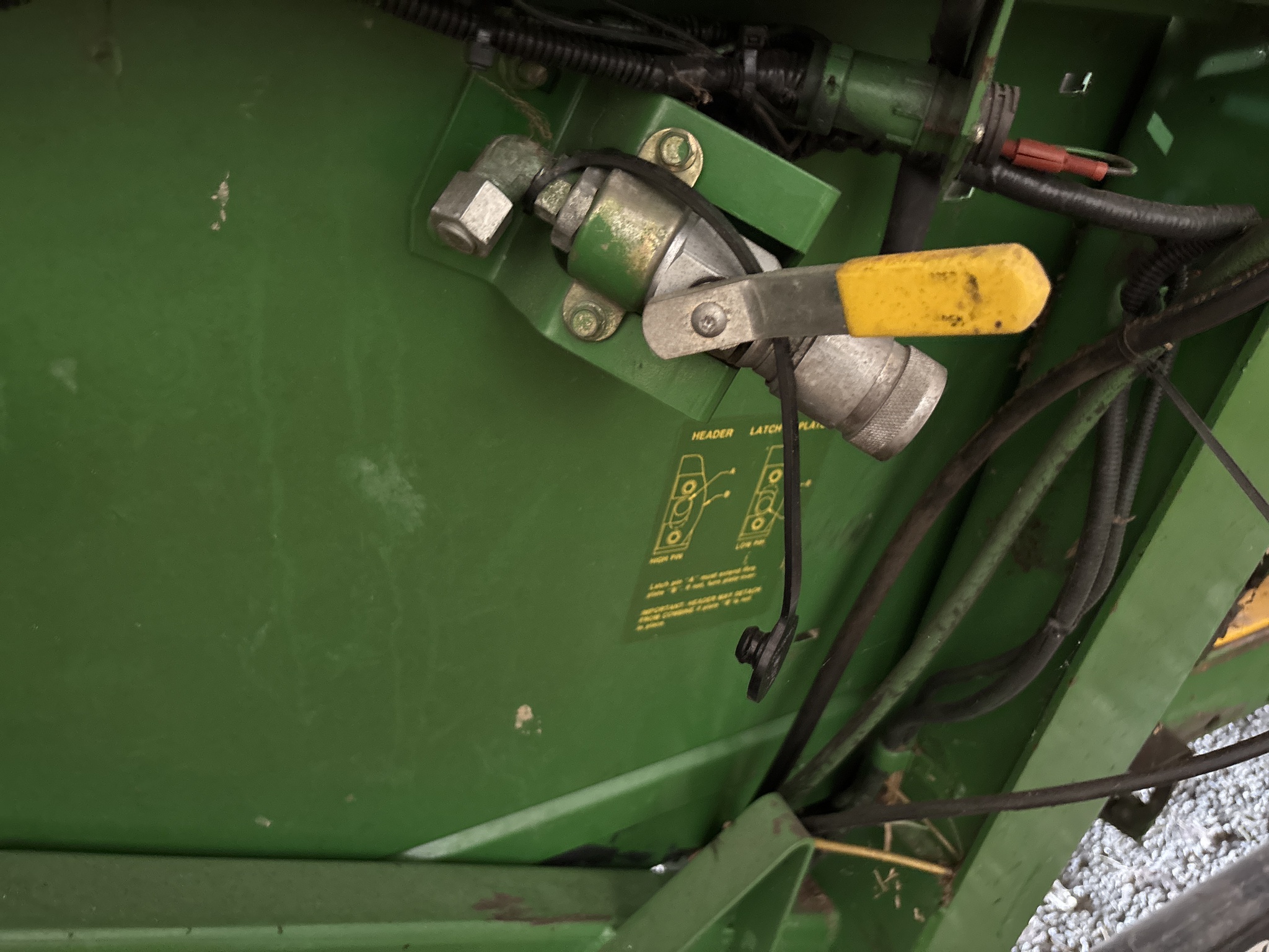Used 1999 John Deere 893 Corn and Row Crop headers at Koenig Equipment in Anna, OH - PhotoXL20