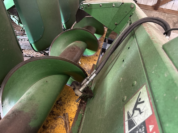 Used 1999 John Deere 893 Corn and Row Crop headers at Koenig Equipment in Anna, OH - Photo21