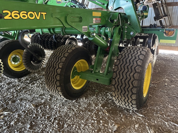 Used 2026 John Deere 2660VT Vertical Tillage at Koenig Equipment in Urbana, OH - Photo13