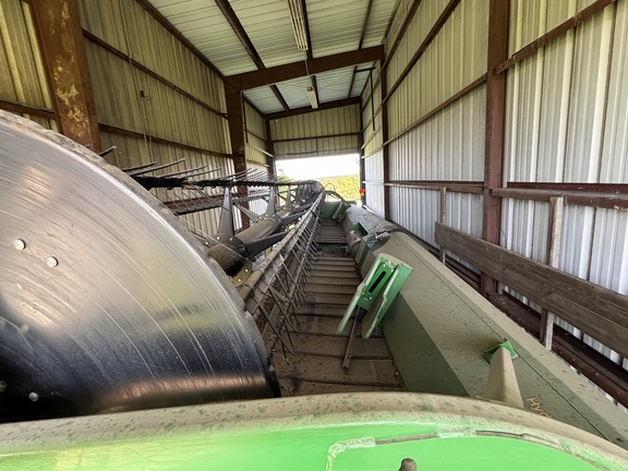 Used 2013 John Deere 635FD Combine Platforms at Koenig Equipment in Oxford, OH - Photo3