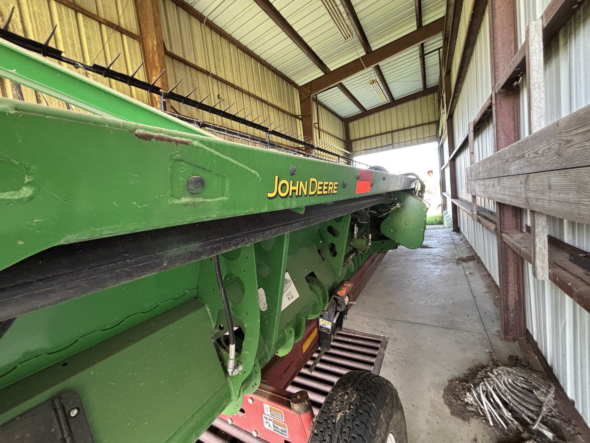 Used 2013 John Deere 635FD Combine Platforms at Koenig Equipment in Oxford, OH - PhotoXL4