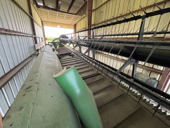 Used 2013 John Deere 635FD Combine Platforms at Koenig Equipment in Oxford, OH - Photo10