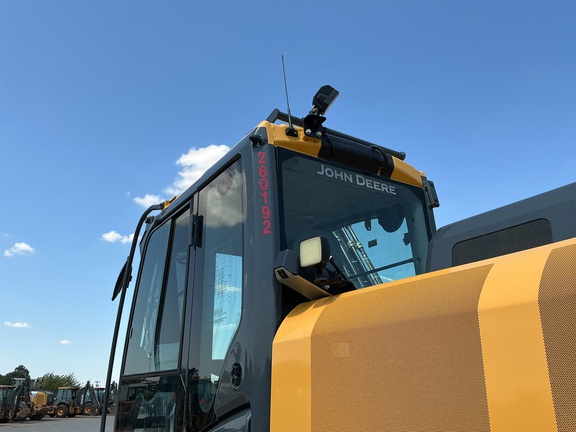 2024 John Deere 160 P