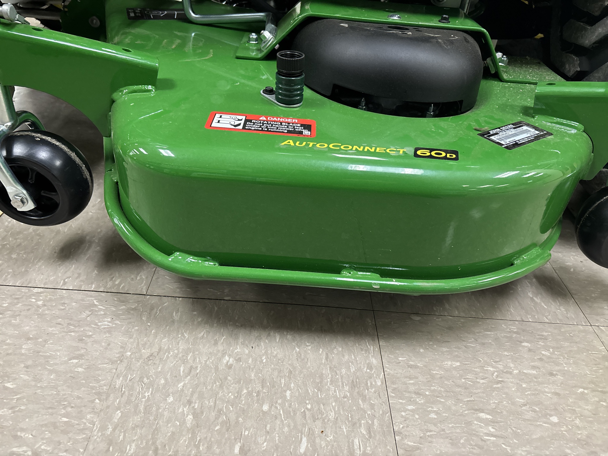 New In-Stock 2024 John Deere 1023E Compact Utility Tractors at Koenig Equipment in Urbana, OH - PhotoXL8