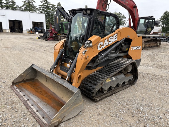 2025 Case TV450B
