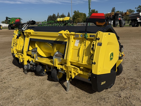 2026 John Deere 35R - Photo3