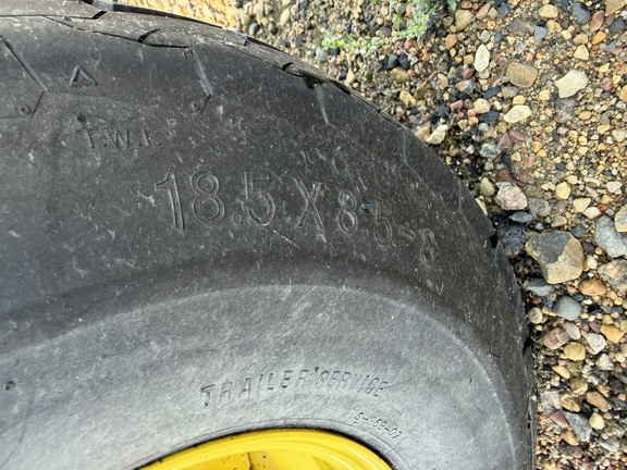 2026 John Deere 35R - Photo9