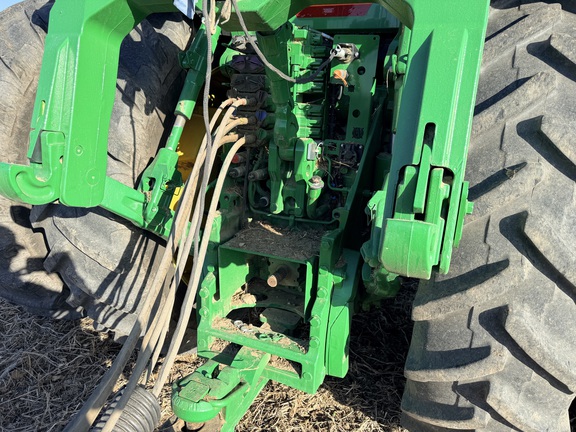 Photo of 2022 John Deere 8R 410
