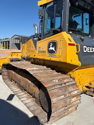 Photo of 2024 John Deere 750L