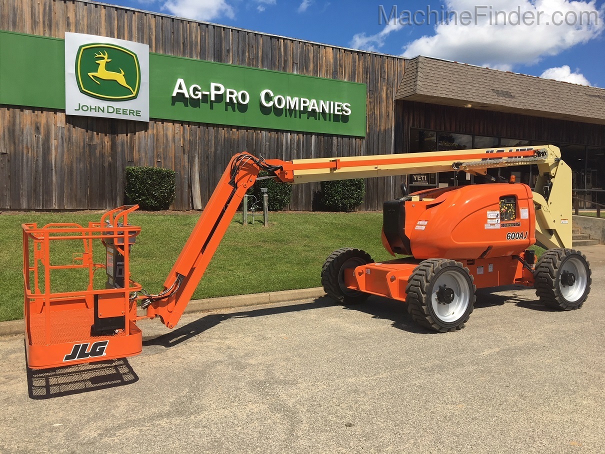 2011 JLG 600AJ Image 1