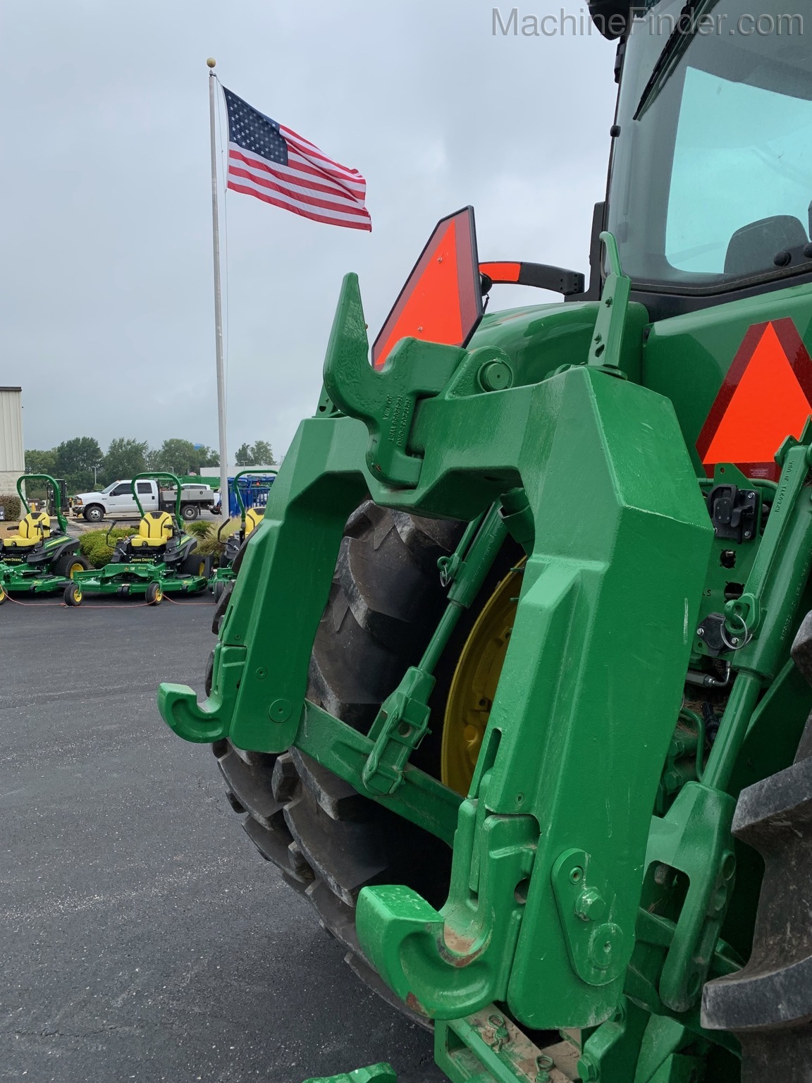 2018 John Deere 8320R Image 19