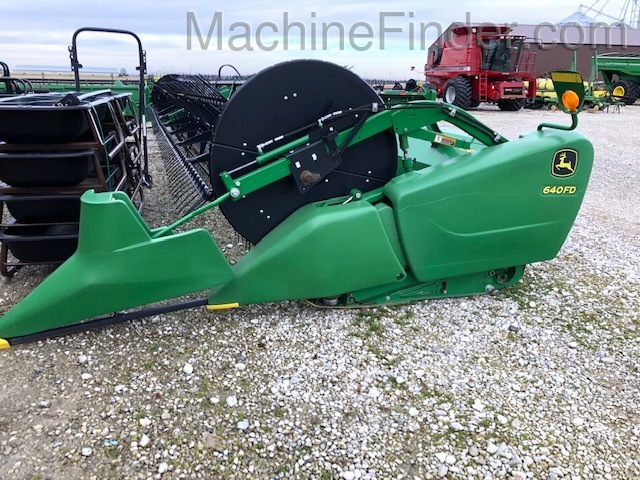 2013 John Deere 640FD Image 1
