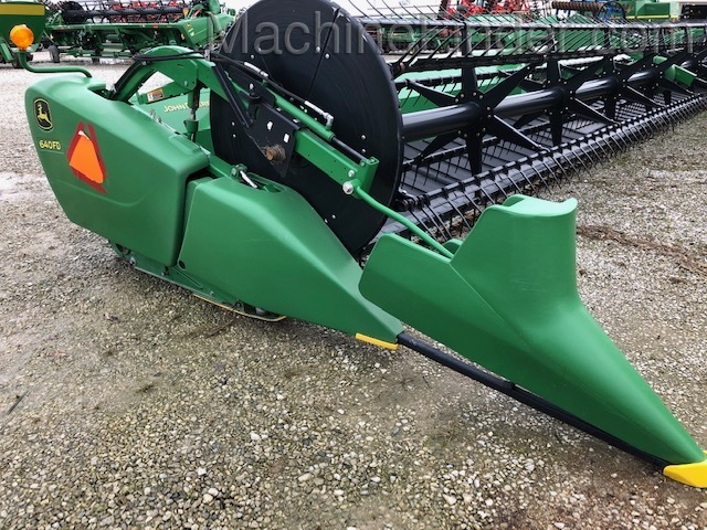 2013 John Deere 640FD Image 2